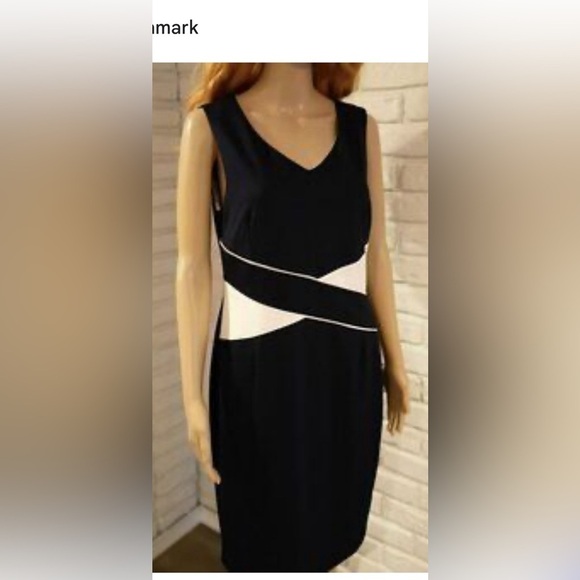 cleo Dresses & Skirts - Cleo bandage dress sz  10,fitted,flattering,criss cross,colorblock,event,career